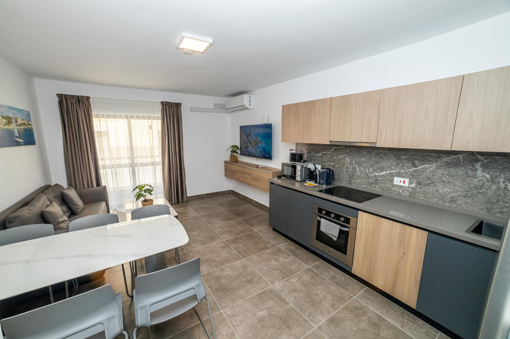 Charming Corner Apartment With Country View 2Br St. Paul's Bay Exteriör bild