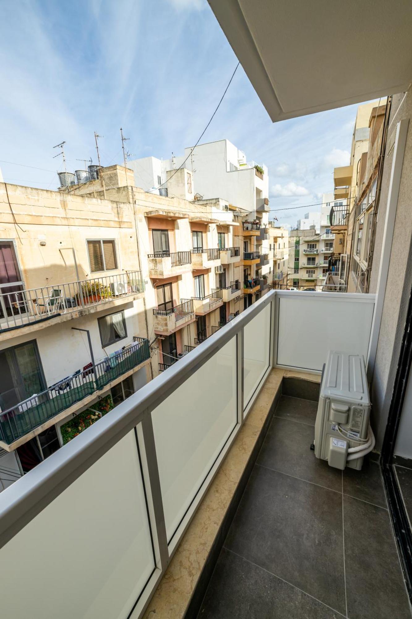 Charming Corner Apartment With Country View 2Br St. Paul's Bay Exteriör bild